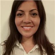 Profesora de lengua y literatura ofrece clases a niños, jóvenes y adultos